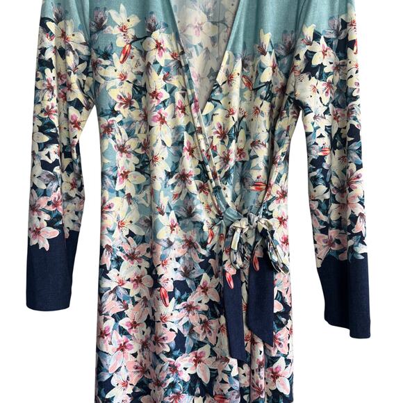 BCBGMAXAZRIA Floral Long Open Front Wrap Dress Kimono Duster Size Large - Picture 2 of 7